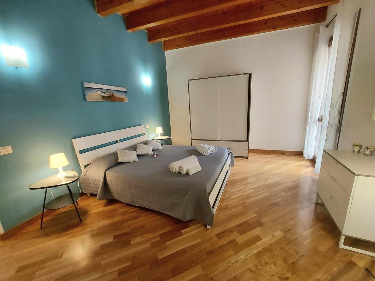 Cocciu D'Amuri Holiday House 팔레르모 외부 사진